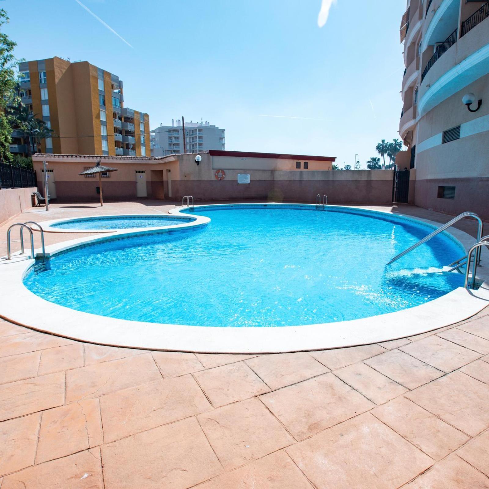 Perla De Mar - Atico Con Amplia Terraza 40M2, Piscina Y Parking En Playa Canet 卡耐特蒂贝兰格 外观 照片